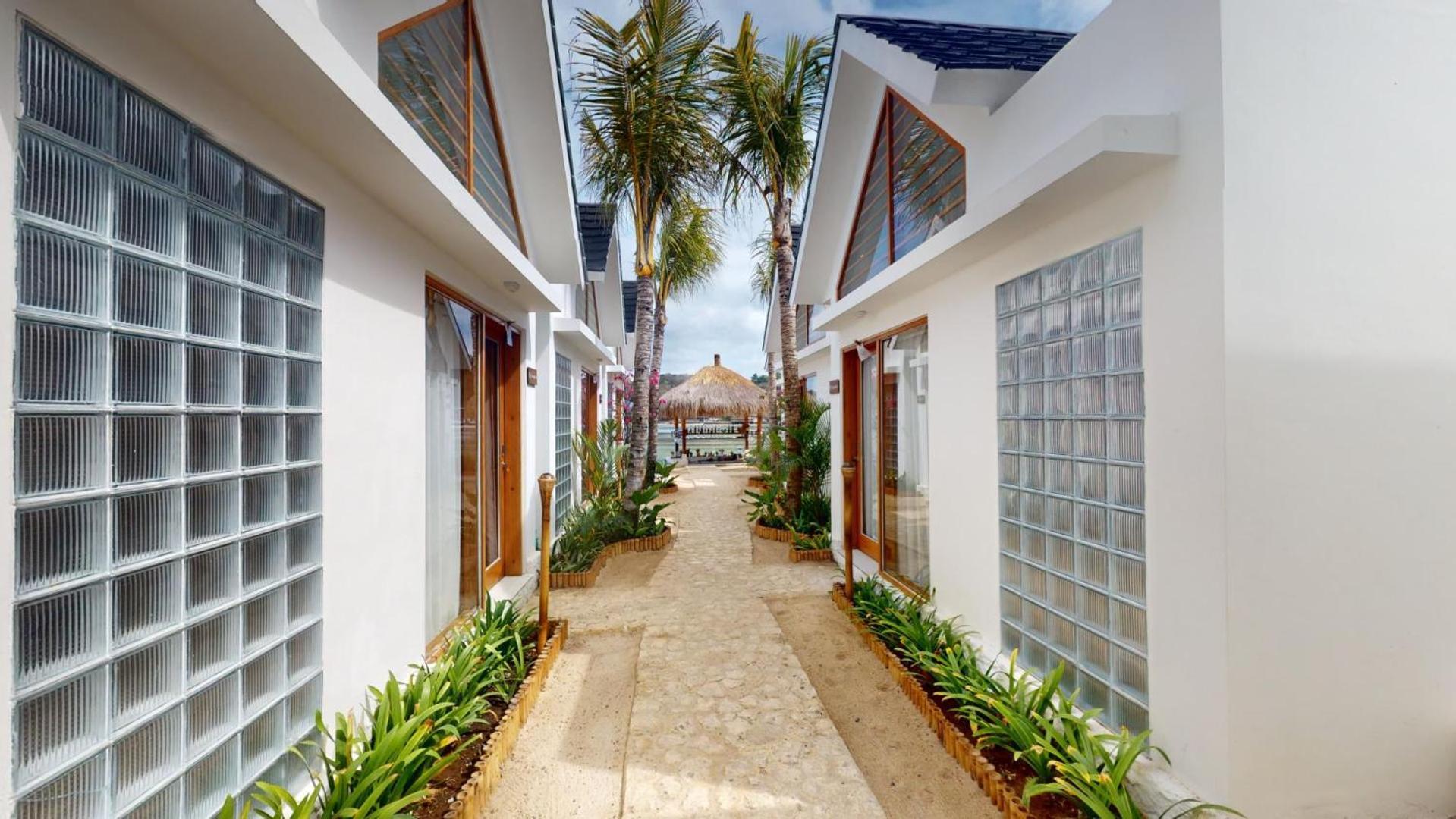 Segara Seaside Resort Lembongan Exterior foto
